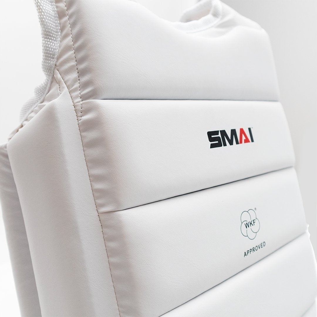 SMAI WKF Karate Weste für Kinder U14, weiß S