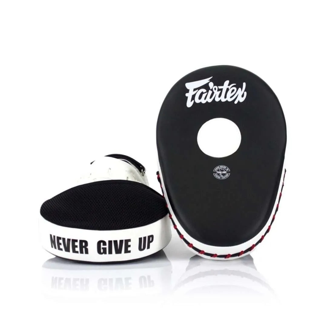 FAIRTEX FMV13 Handpratzen Paar, schwarz-weiß